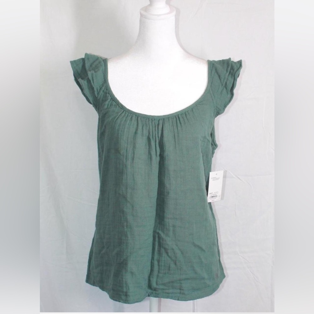 Sonoma Women’s Scoop Neck Ruffle Sleeve Top in Sage Green